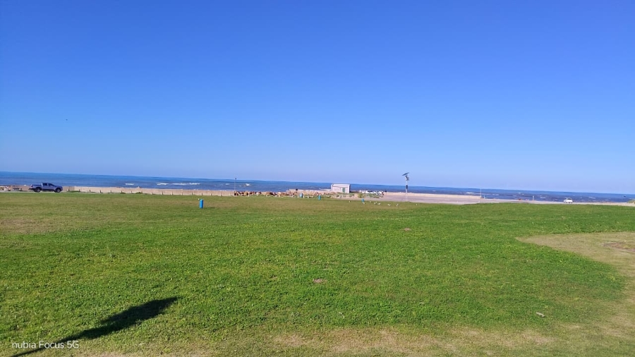 3 Bedroom Property for Sale in Marina Martinique Eastern Cape